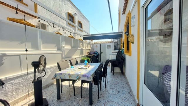 3 bedroom Townhouse for sale in Vistabella, Orihuela with pool - € 185,000 (Ref: 9159130)