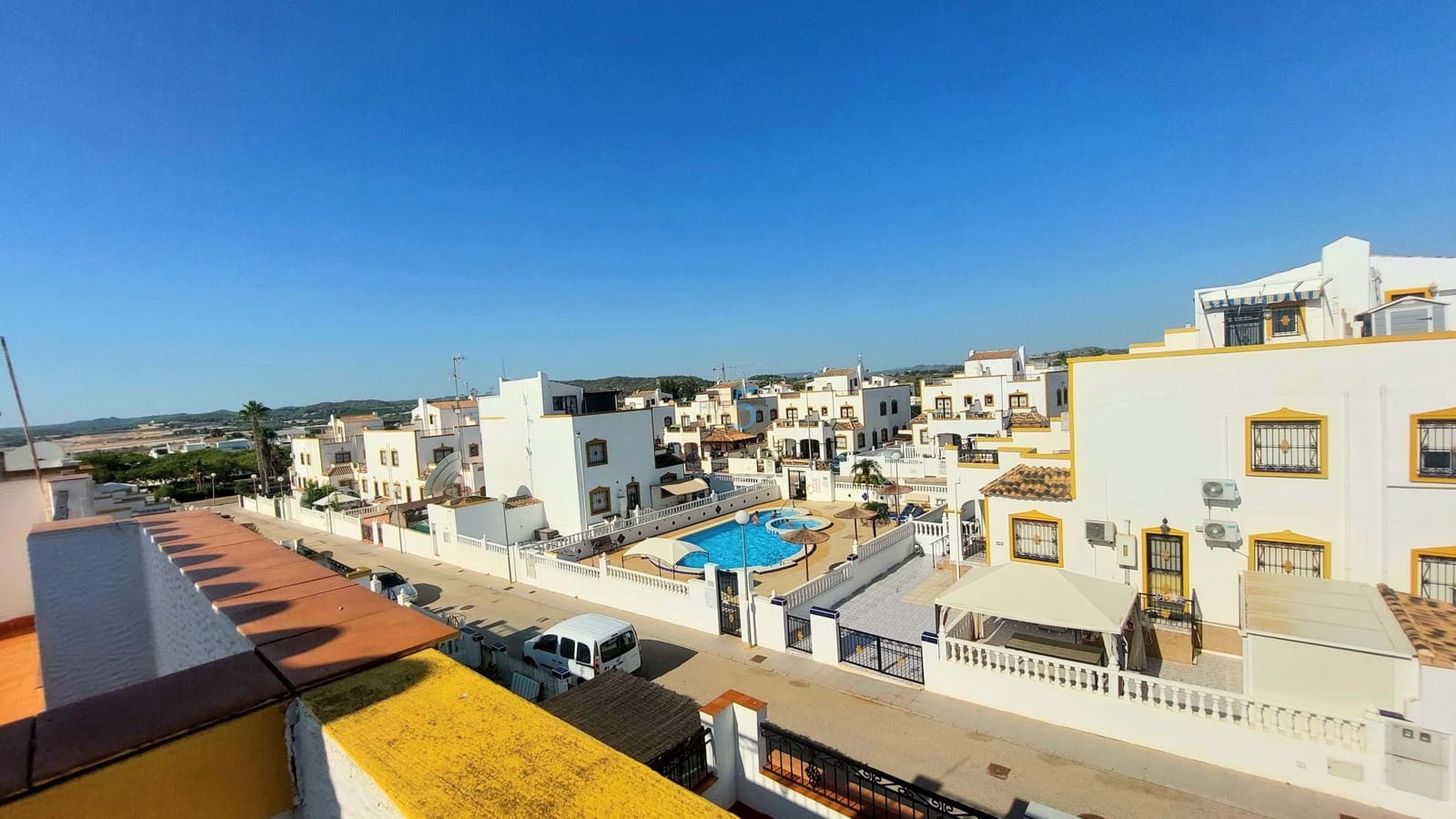 3 soveværelse Byhus til salg i Vistabella med swimmingpool - € 185.000 (Ref: 9159130)