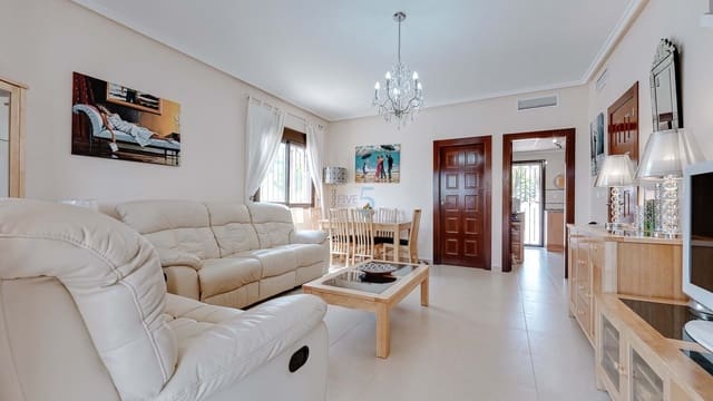 4 makuuhuone Huvila myytävänä paikassa Ciudad Quesada, Rojales mukana uima-altaan - 275 000 € (Ref: 9161719)