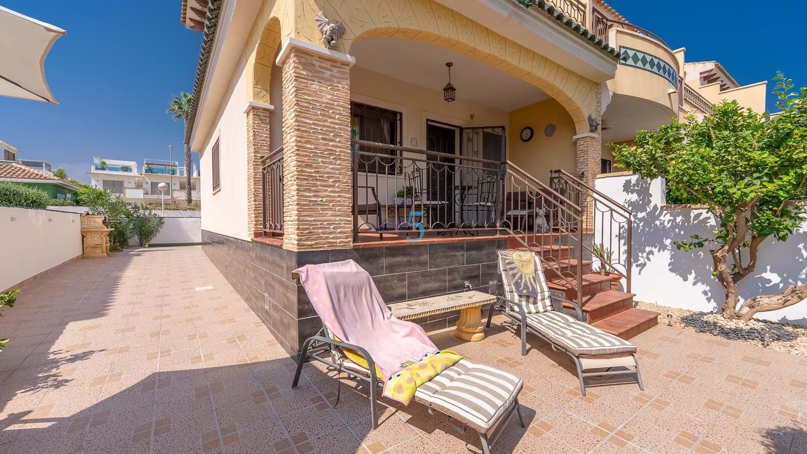 4 quarto Moradia para venda em Ciudad Quesada com piscina - 275 000 € (Ref: 9161719)