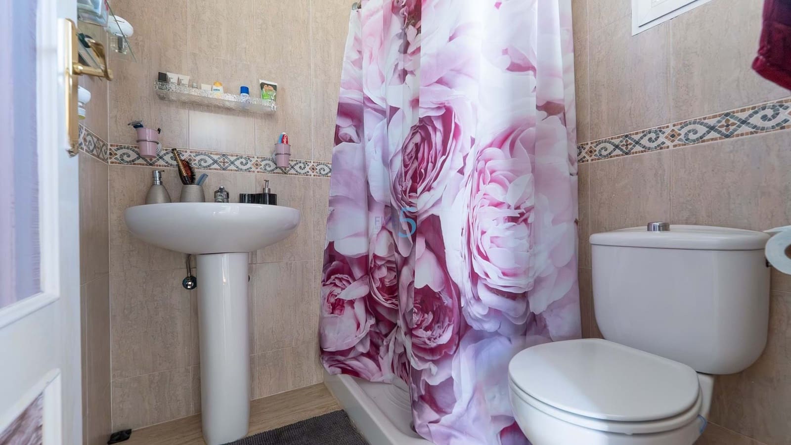 3 soveværelse Byhus til salg i Daya Nueva med swimmingpool - € 180.000 (Ref: 9161791)