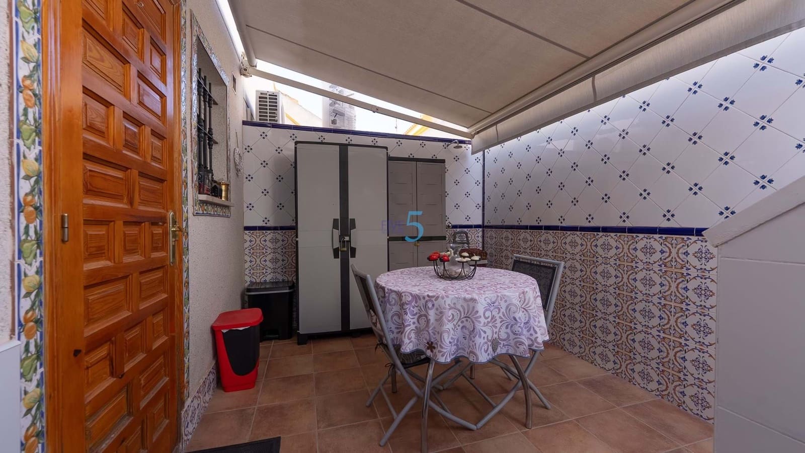 3 soveværelse Byhus til salg i Daya Nueva med swimmingpool - € 180.000 (Ref: 9161791)