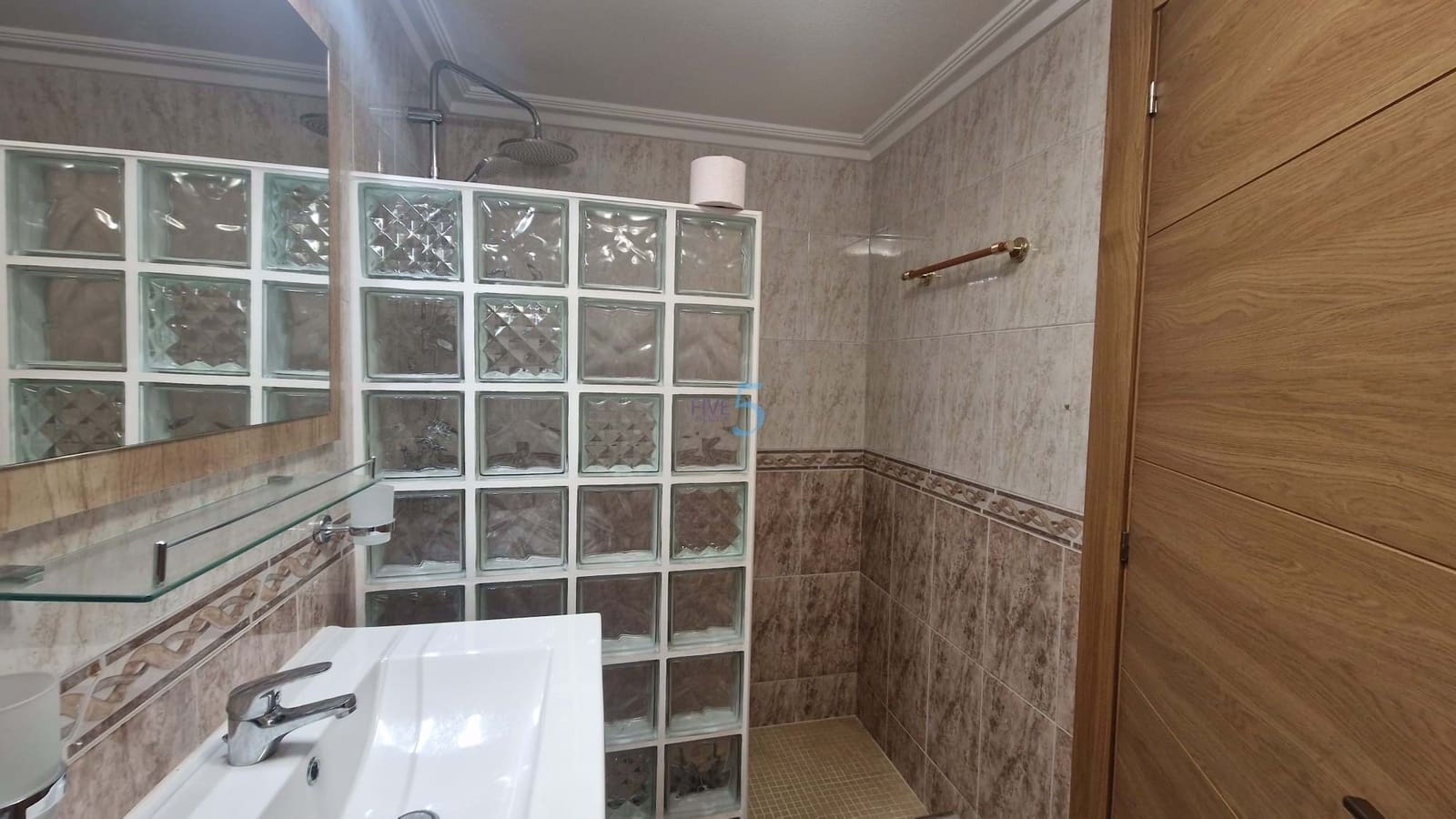 5 chambre Villa/Maison à vendre à Torrevieja avec piscine - 689 000 € (Ref: 9161792)