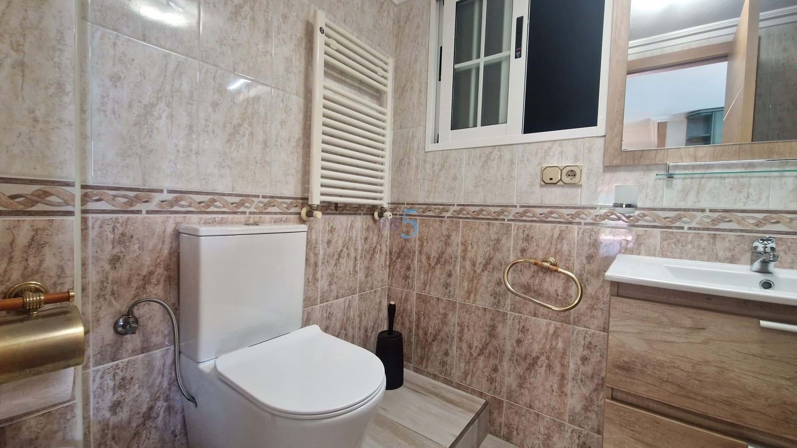 5 chambre Villa/Maison à vendre à Torrevieja avec piscine - 689 000 € (Ref: 9161792)