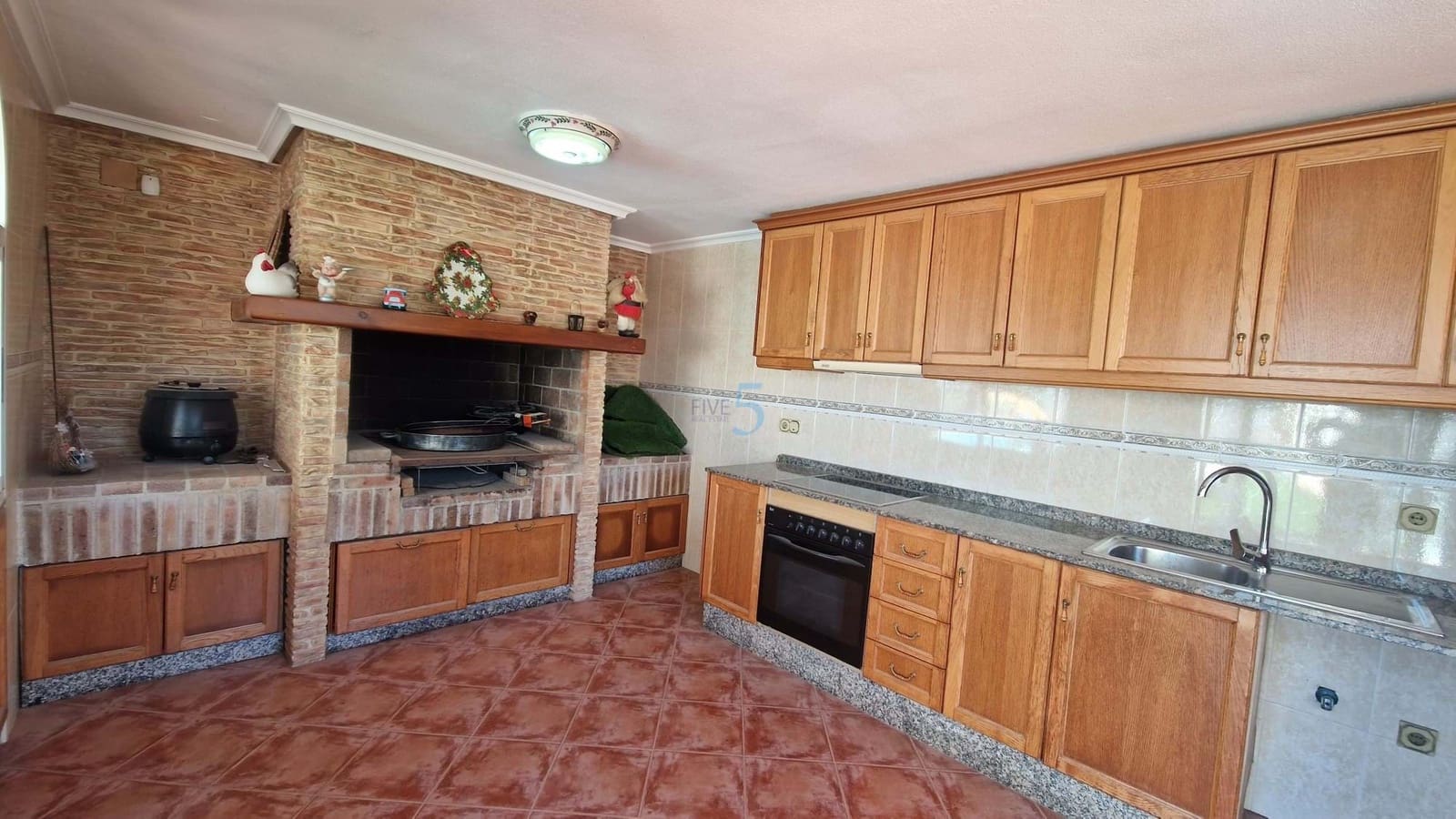 5 chambre Villa/Maison à vendre à Torrevieja avec piscine - 689 000 € (Ref: 9161792)