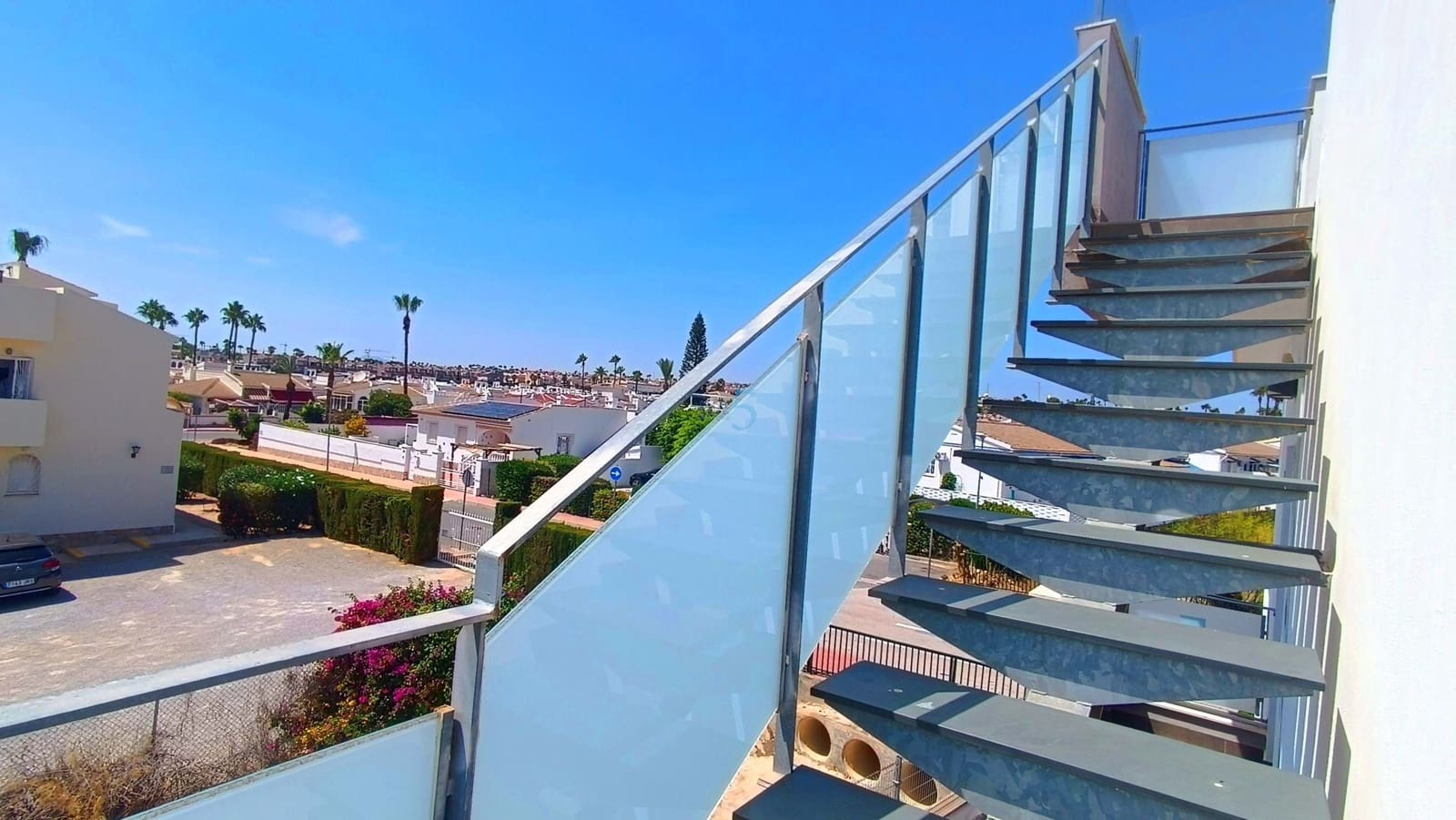 2 makuuhuone Huoneisto myytävänä paikassa Ciudad Quesada mukana uima-altaan 
autotalli - 219 995 € (Ref: 9163235)