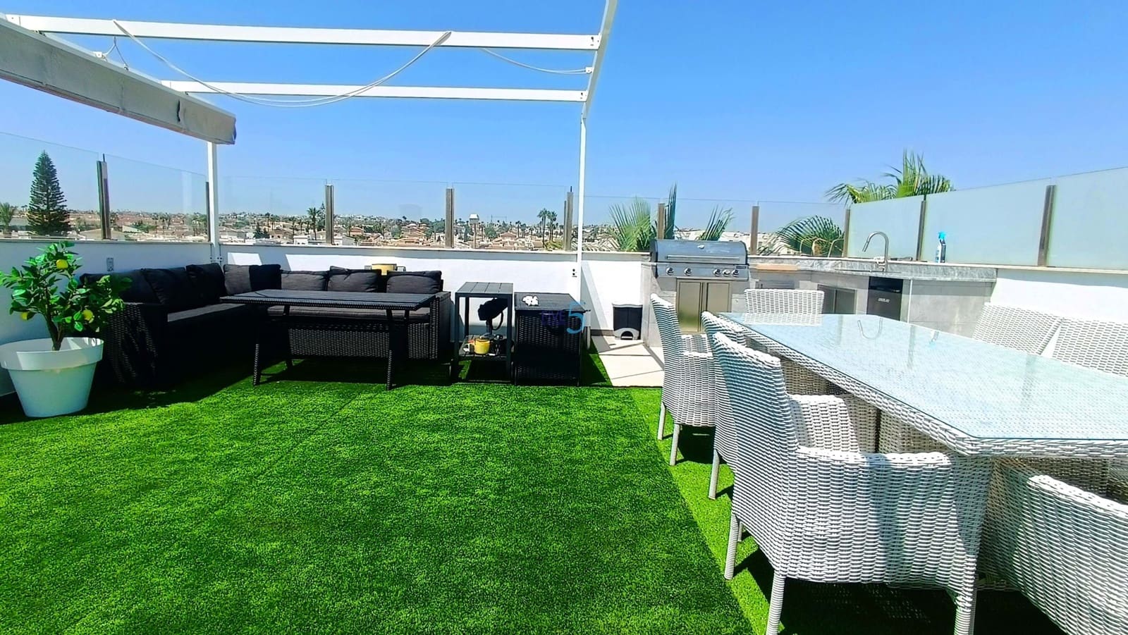 2 makuuhuone Huoneisto myytävänä paikassa Ciudad Quesada mukana uima-altaan 
autotalli - 219 995 € (Ref: 9163235)