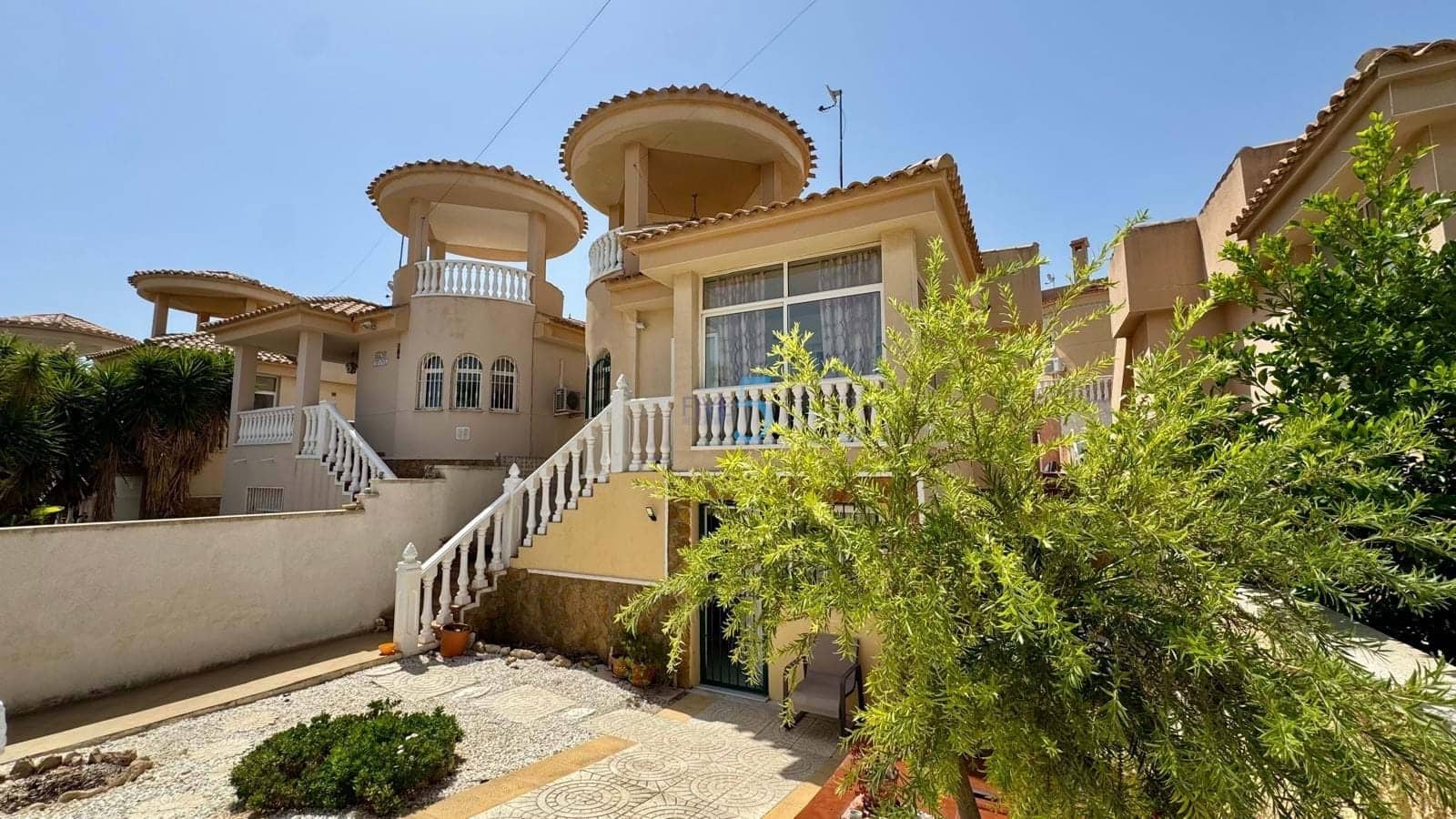 2 camera da letto Villa in vendita in Villamartin con garage - 299.000 € (Rif: 9164221)