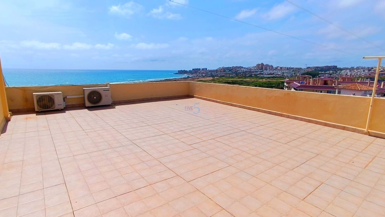 2 bedroom Apartment for sale in La Mata with garage - € 199,500 (Ref: 9167471)