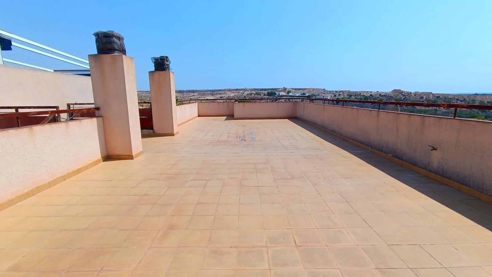 3 makuuhuone Huvila myytävänä paikassa San Fulgencio mukana 
autotalli - 225 000 € (Ref: 9170658)