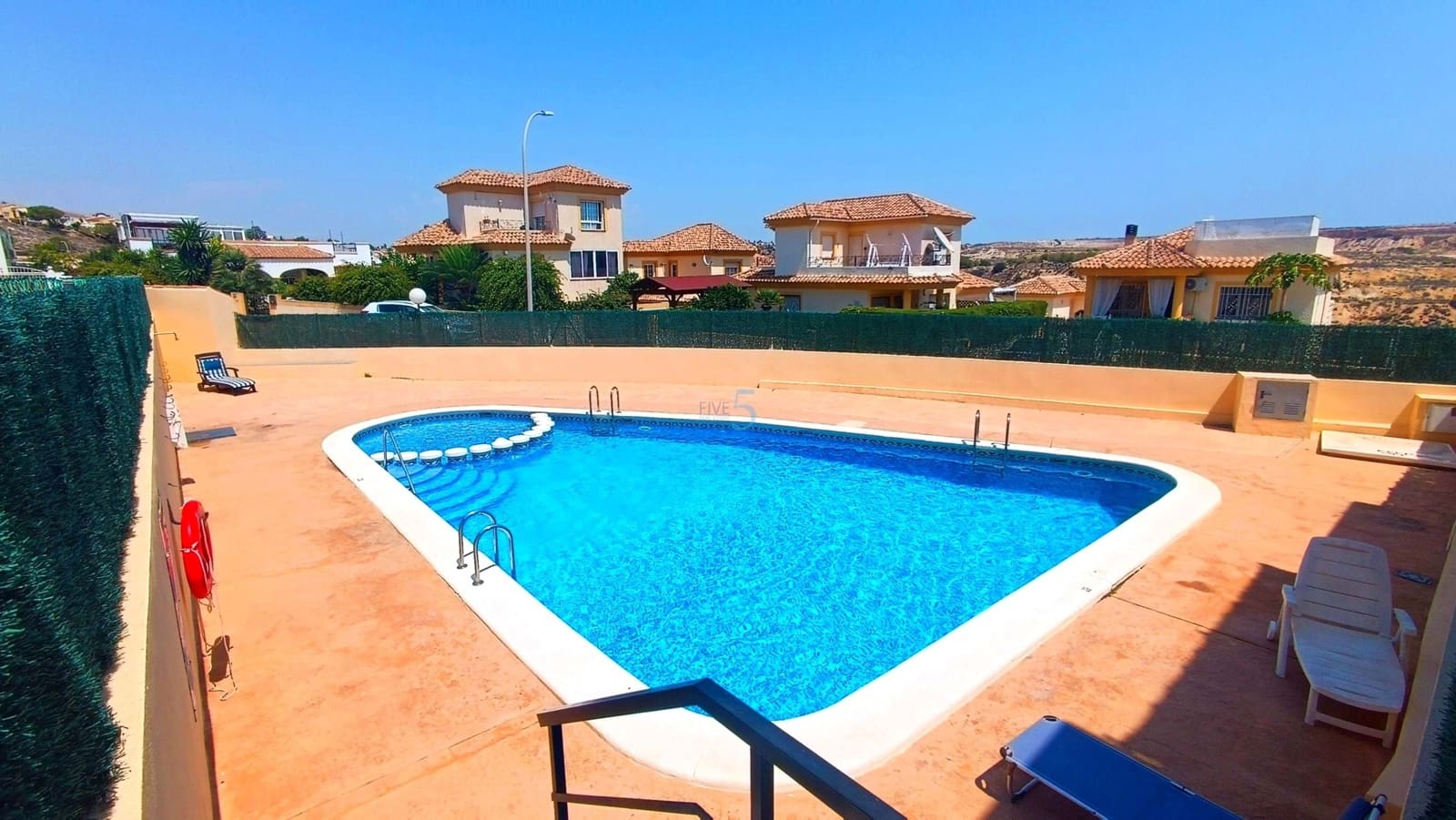 3 makuuhuone Huvila myytävänä paikassa San Fulgencio mukana 
autotalli - 225 000 € (Ref: 9170658)