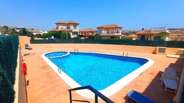 3 makuuhuone Huvila myytävänä paikassa San Fulgencio mukana 
autotalli - 225 000 € (Ref: 9170658)