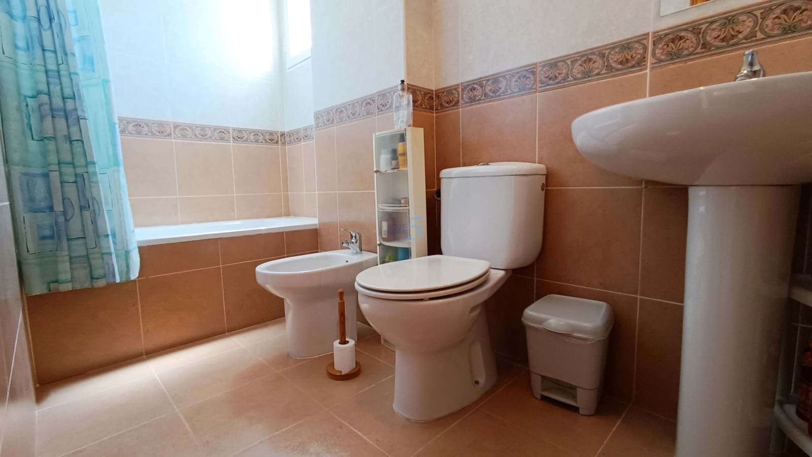 3 makuuhuone Huvila myytävänä paikassa San Fulgencio mukana 
autotalli - 225 000 € (Ref: 9170658)