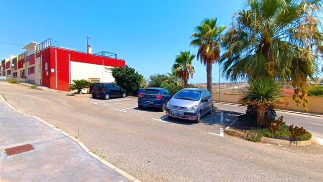 3 makuuhuone Huvila myytävänä paikassa San Fulgencio mukana 
autotalli - 225 000 € (Ref: 9170658)