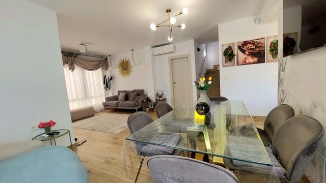 4 chambre Villa/Maison à vendre à Villamartin, Orihuela - 460 000 € (Ref: 9172063)