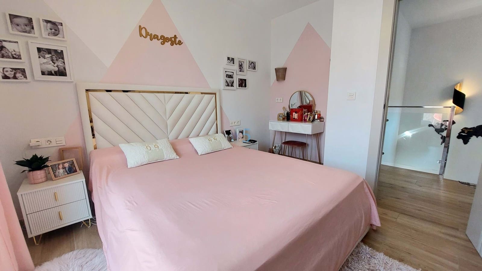 4 bedroom Villa for sale in Villamartin - € 460,000 (Ref: 9172063)