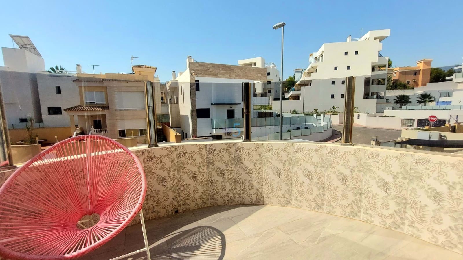 4 bedroom Villa for sale in Villamartin - € 460,000 (Ref: 9172063)