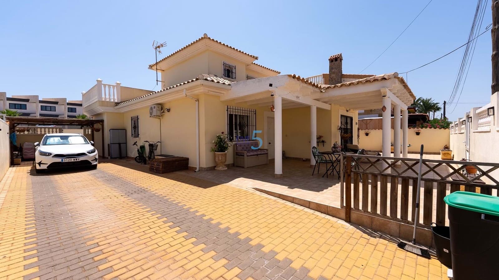 4 chambre Villa/Maison à vendre à Estrella de Mar avec piscine garage - 425 000 € (Ref: 9172349)