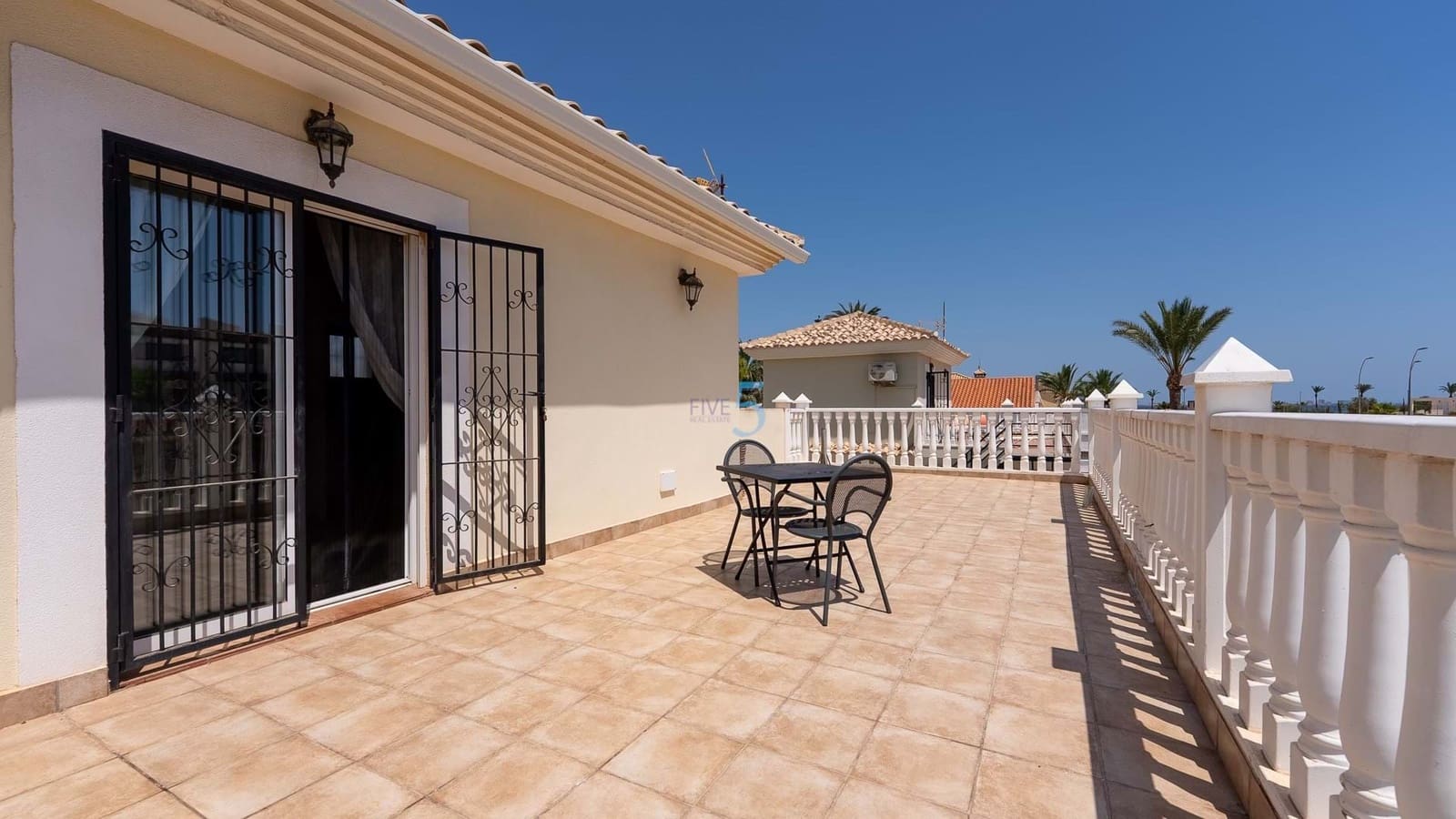 4 chambre Villa/Maison à vendre à Estrella de Mar avec piscine garage - 425 000 € (Ref: 9172349)