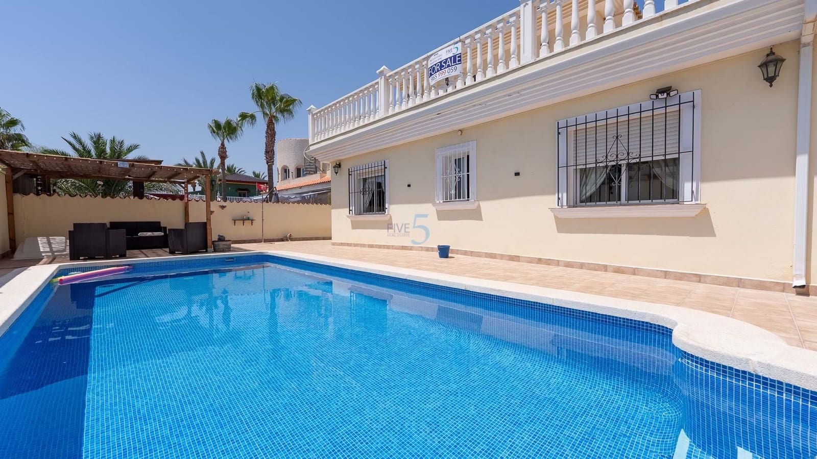 4 chambre Villa/Maison à vendre à Estrella de Mar avec piscine garage - 425 000 € (Ref: 9172349)