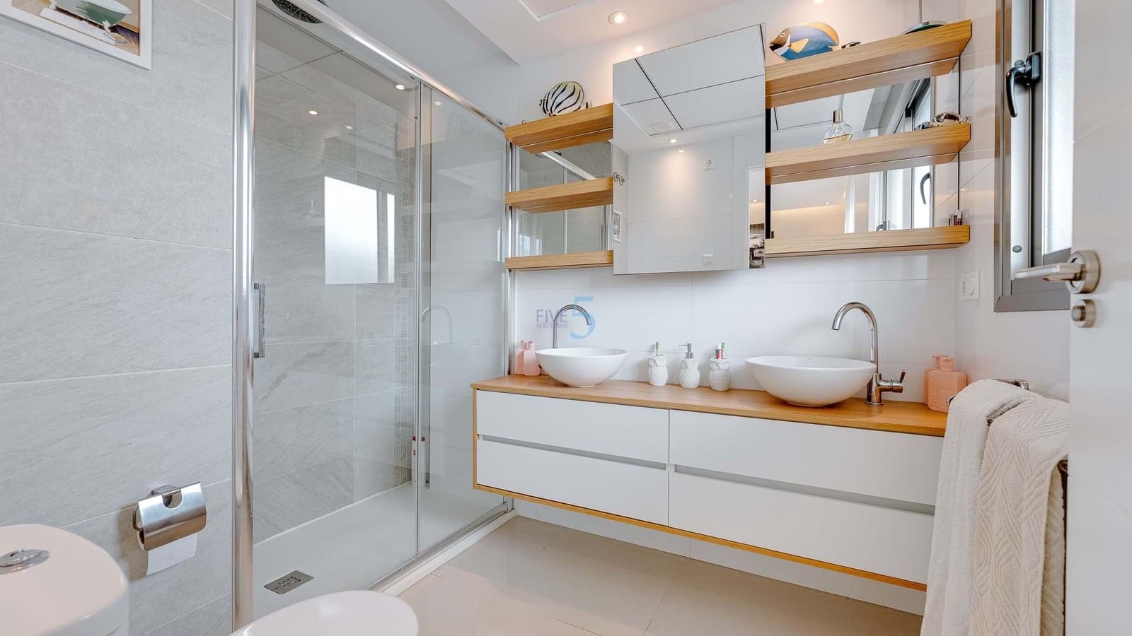 3 quarto Apartamento para venda em Ciudad Quesada com piscina garagem - 325 000 € (Ref: 9177452)