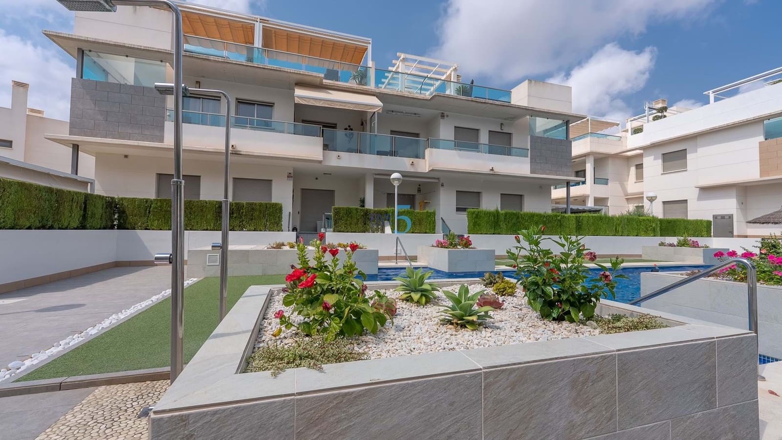 3 quarto Apartamento para venda em Ciudad Quesada com piscina garagem - 325 000 € (Ref: 9177452)