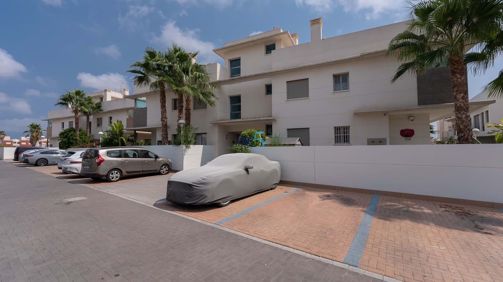 3 quarto Apartamento para venda em Ciudad Quesada com piscina garagem - 325 000 € (Ref: 9177452)