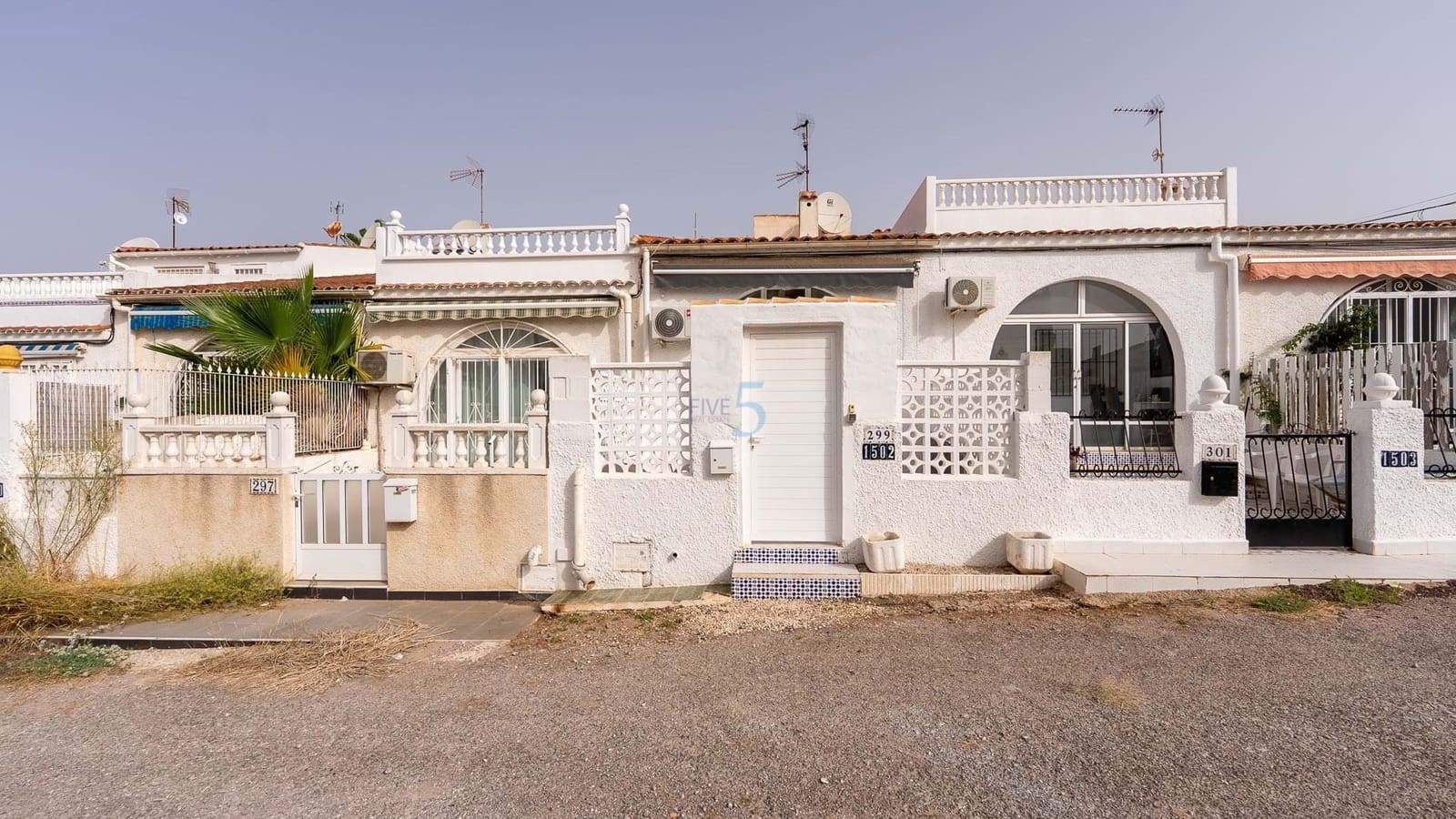 1 chambre Bungalow à vendre à Torrevieja - 89 900 € (Ref: 9177619)