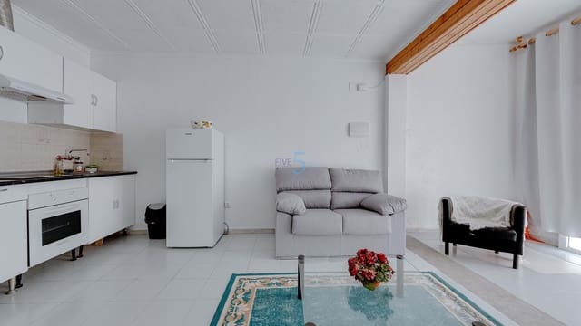 1 chambre Bungalow à vendre à Torrevieja - 89 900 € (Ref: 9177619)