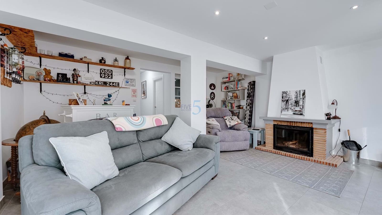 4 soveværelse Villa til salg i Estrella de Mar med swimmingpool - € 320.000 (Ref: 9180620)