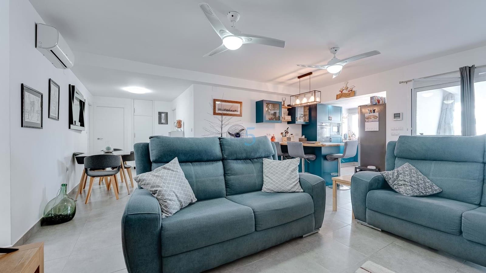 4 soveværelse Villa til salg i Estrella de Mar med swimmingpool - € 320.000 (Ref: 9180620)