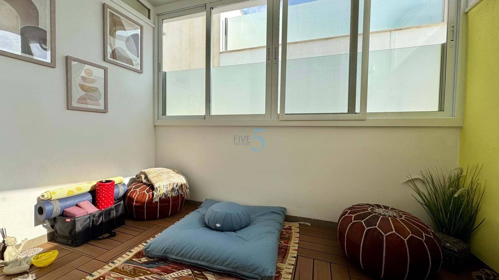 3 soveværelse Byhus til salg i Villamartin med swimmingpool garage - € 349.999 (Ref: 9181840)