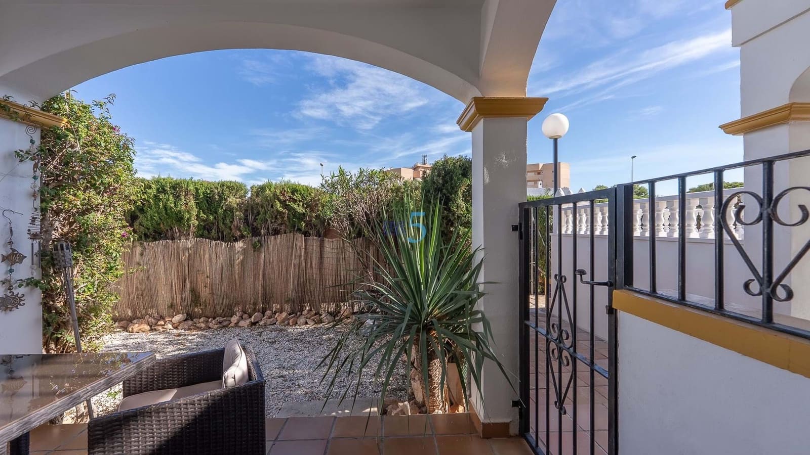 2 soverom Leilighet til salgs i La Zenia med svømmebasseng garasje - € 164 000 (Ref: 9183180)