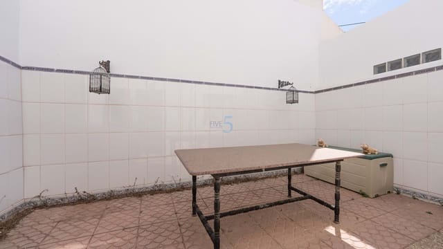 3 bedroom Townhouse for sale in Formentera del Segura - € 175,000 (Ref: 9186039)