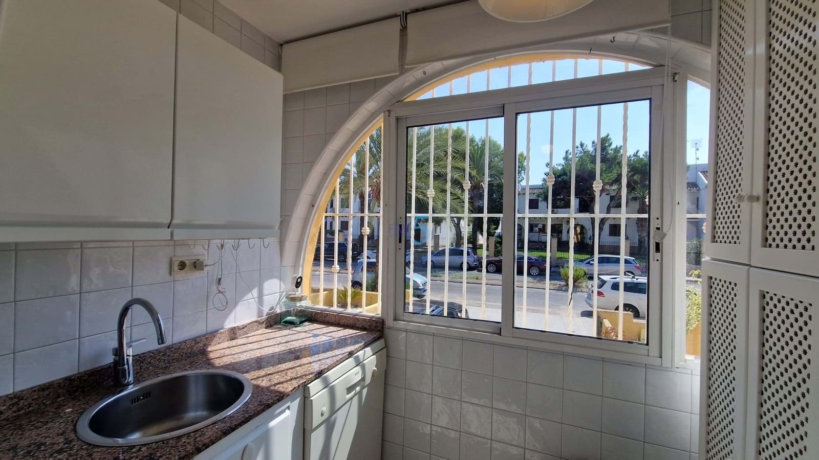 Casa de 3 habitaciones en Cabo Roig en venta con piscina garaje - 299.000 € (Ref: 9187773)