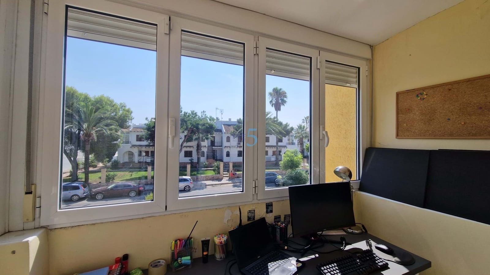 Casa de 3 habitaciones en Cabo Roig en venta con piscina garaje - 299.000 € (Ref: 9187773)