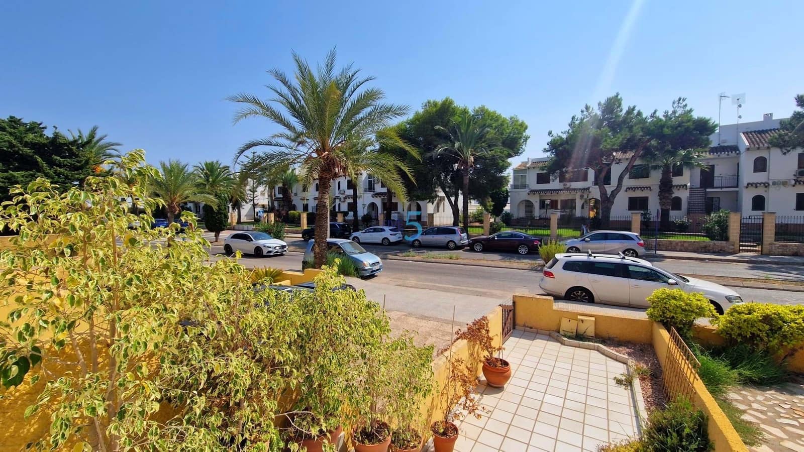 Casa de 3 habitaciones en Cabo Roig en venta con piscina garaje - 299.000 € (Ref: 9187773)