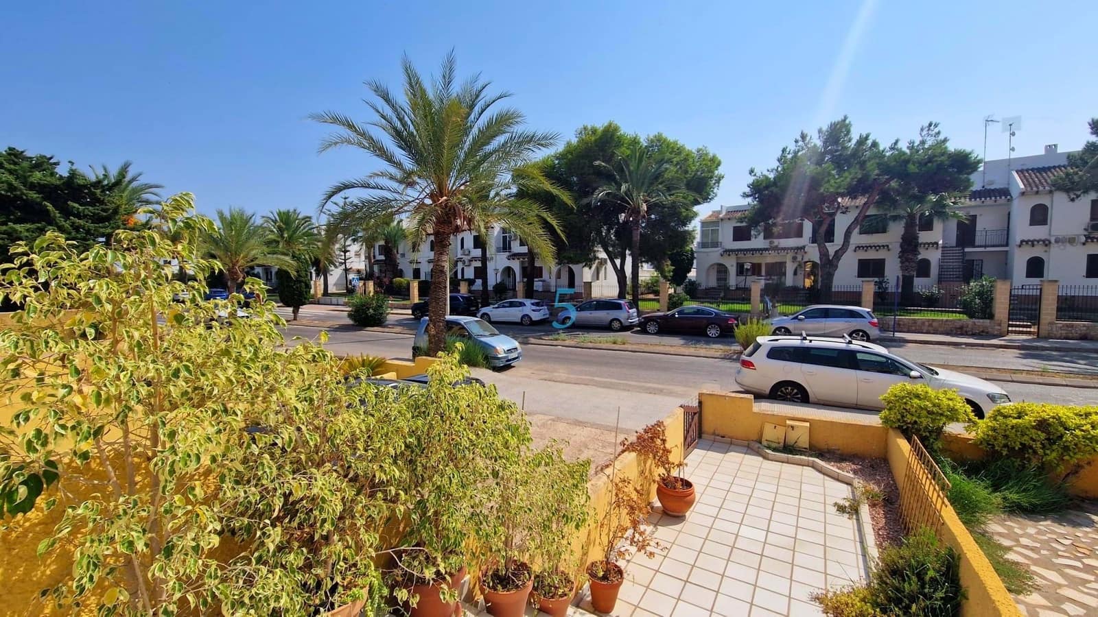 Casa de 3 habitaciones en Cabo Roig en venta con piscina garaje - 299.000 € (Ref: 9187773)