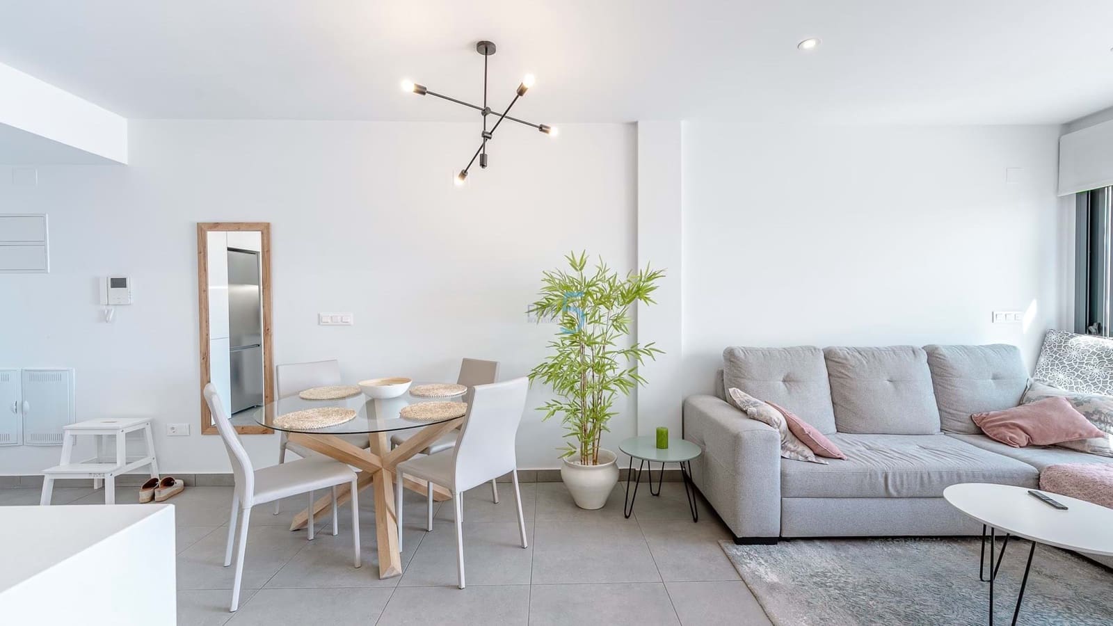 2 chambre Appartement à vendre à Villamartin avec piscine garage - 275 000 € (Ref: 9188847)