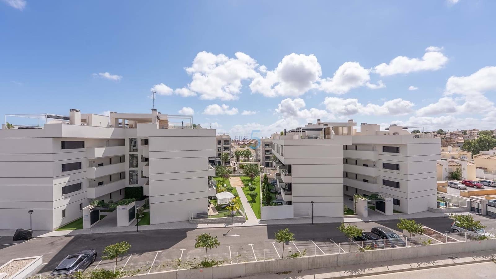 2 chambre Appartement à vendre à Villamartin avec piscine garage - 275 000 € (Ref: 9188847)