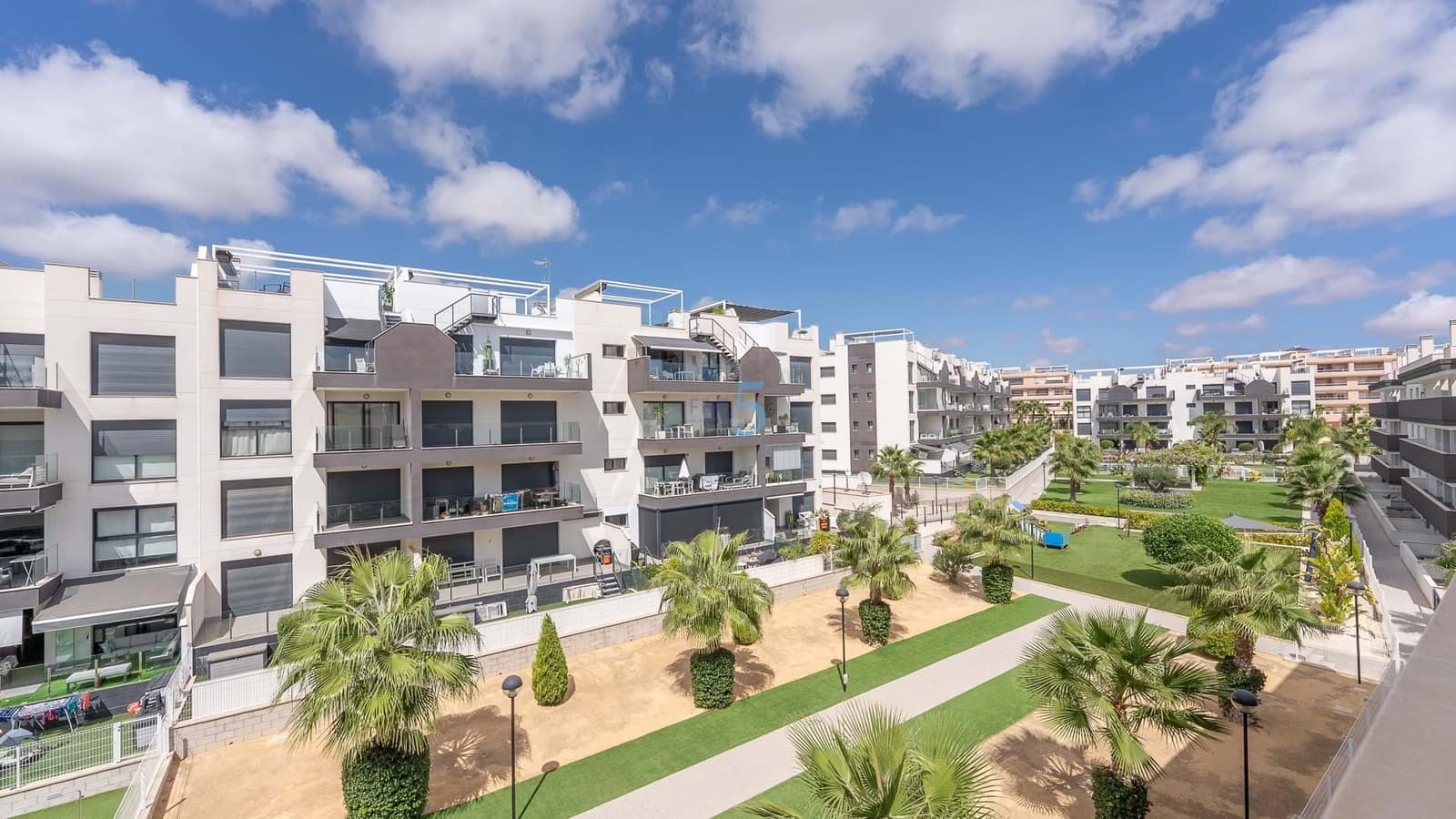 2 chambre Appartement à vendre à Villamartin avec piscine garage - 275 000 € (Ref: 9188847)