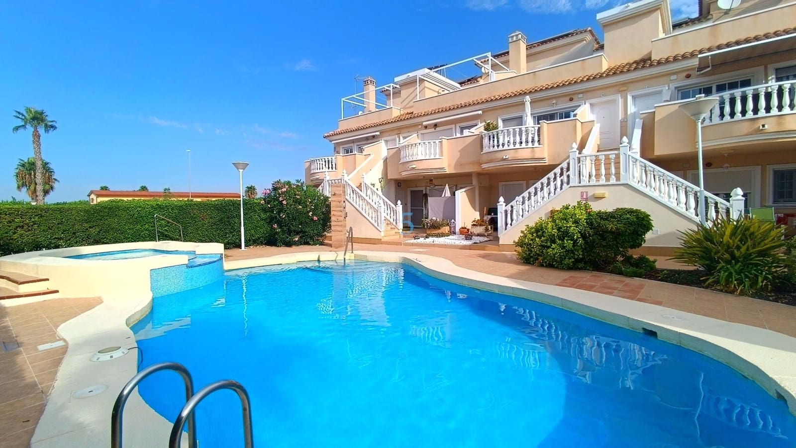 2 bedroom Apartment for sale in El Raso with pool garage - € 175,000 (Ref: 9191790)