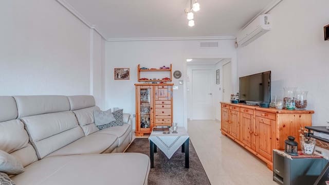 2 bedroom Apartment for sale in El Raso, Guardamar del Segura with pool garage - € 175,000 (Ref: 9191790)