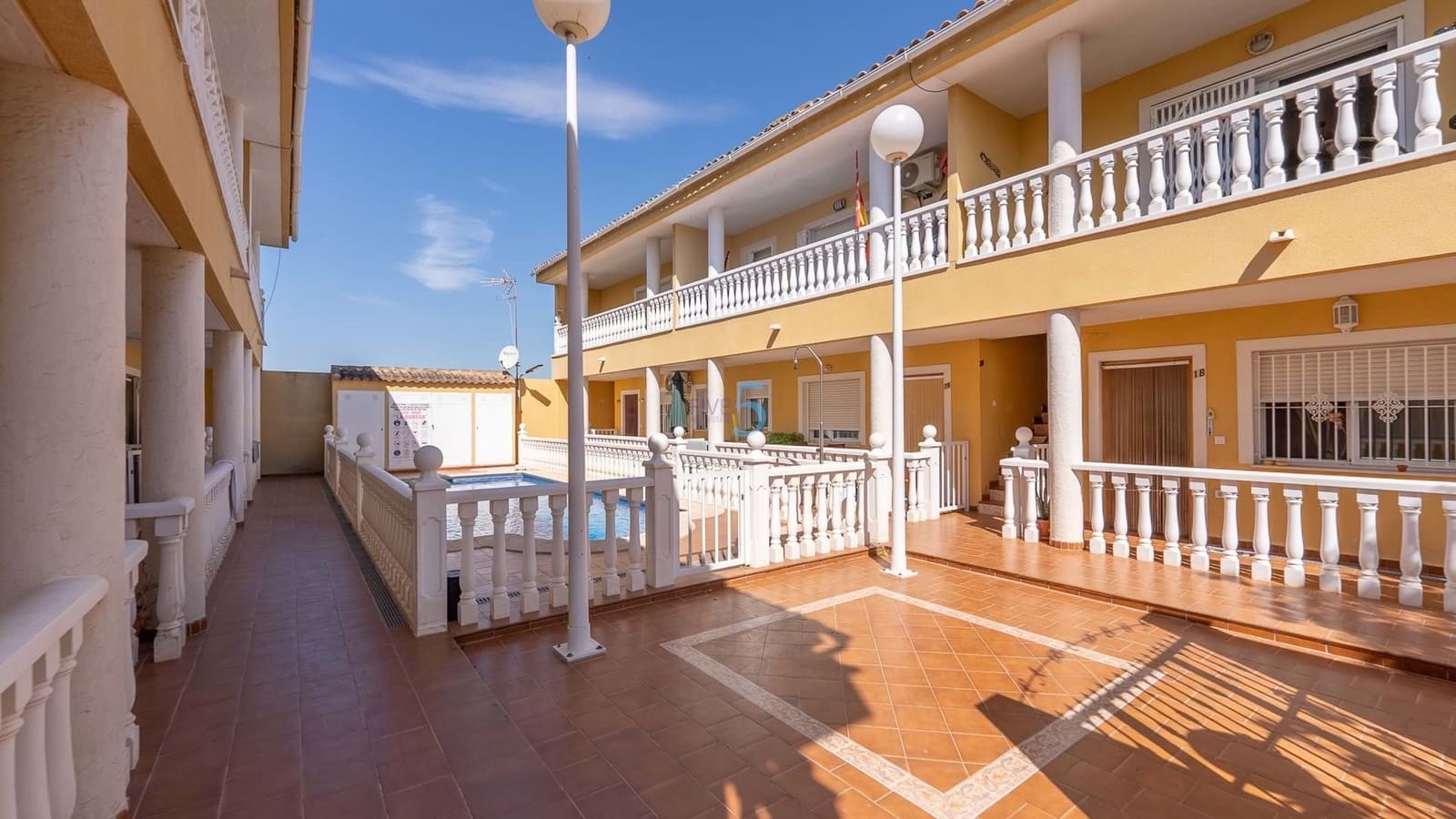 2 sypialnia Apartament na sprzedaż w Daya Nueva z basenem - 107 500 € (Ref: 9191845)