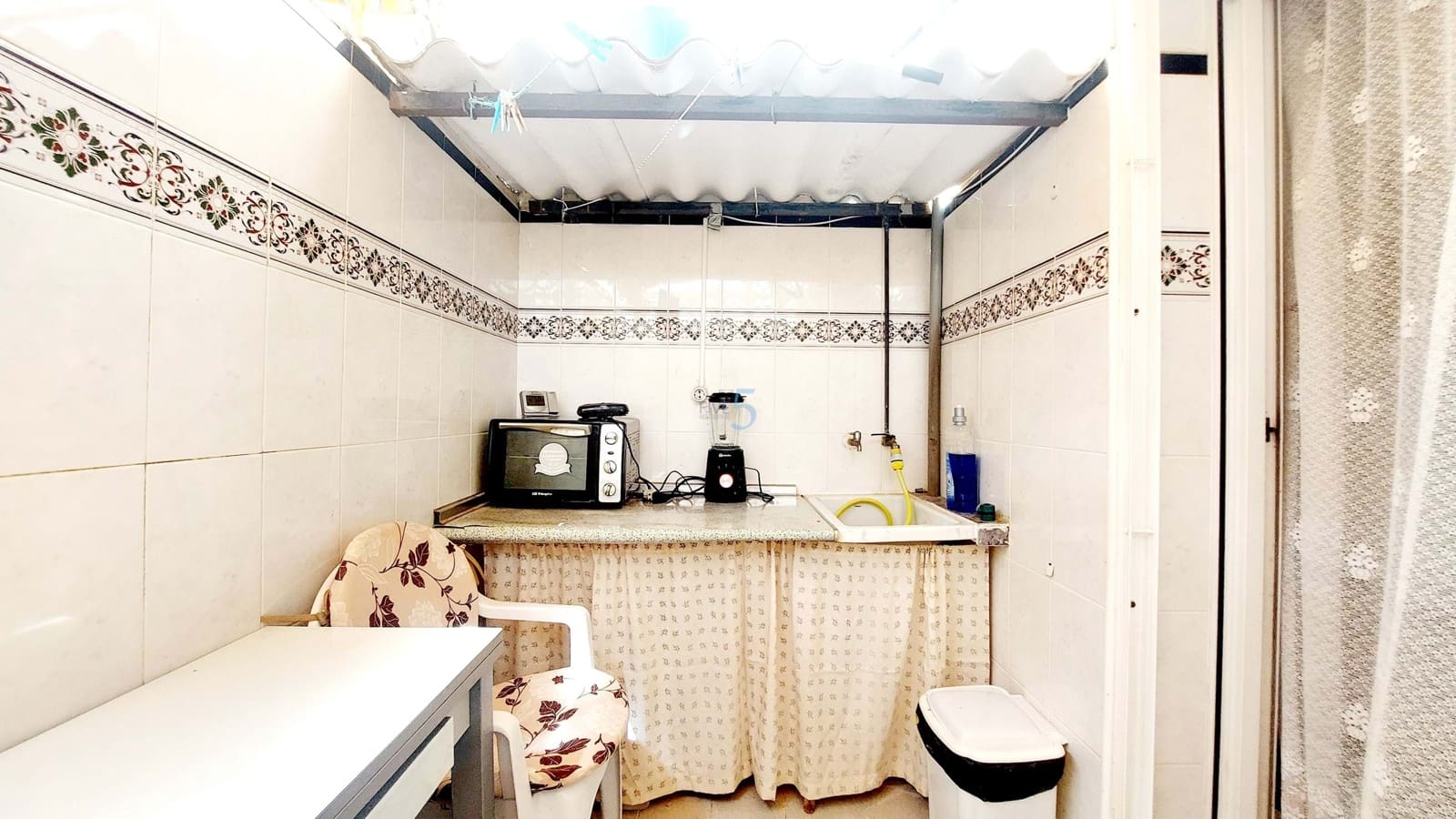 2 soveværelse Byhus til salg i Los Alcazares med garage - € 133.000 (Ref: 9193232)