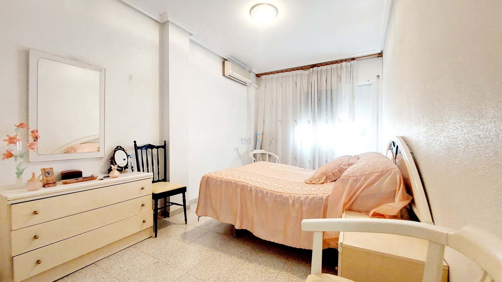 2 soveværelse Byhus til salg i Los Alcazares med garage - € 133.000 (Ref: 9193232)