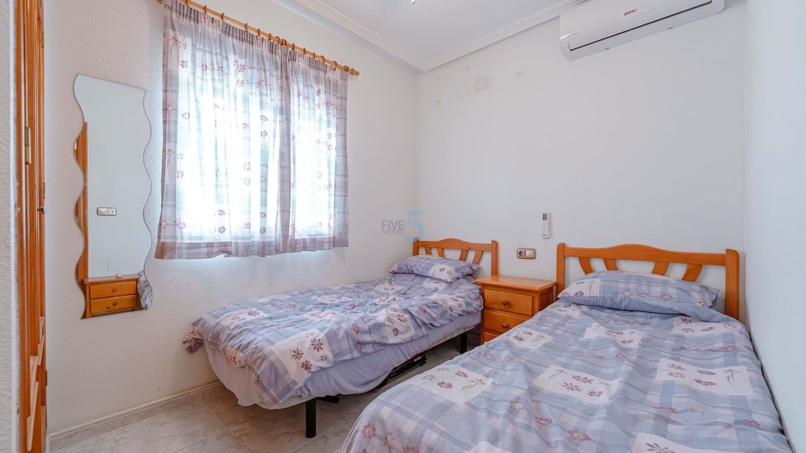 2 sypialnia Bungalow na sprzedaż w Villamartin z basenem garażem - 169 990 € (Ref: 9193233)