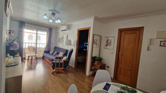 Apartamento de 2 habitaciones en Torrevieja en venta - 162.500 € (Ref: 9199962)