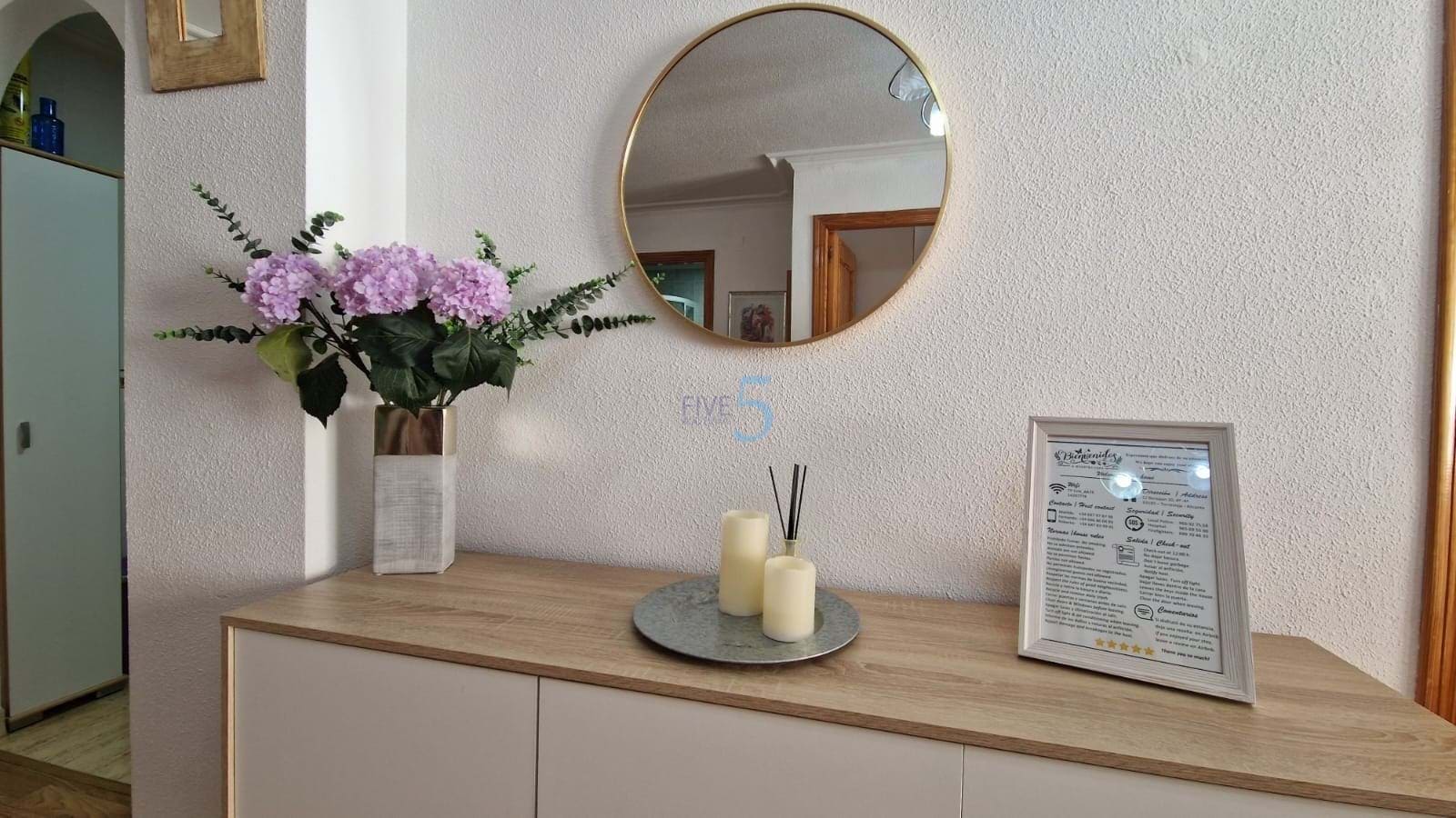 Apartamento de 2 habitaciones en Torrevieja en venta - 162.500 € (Ref: 9199962)