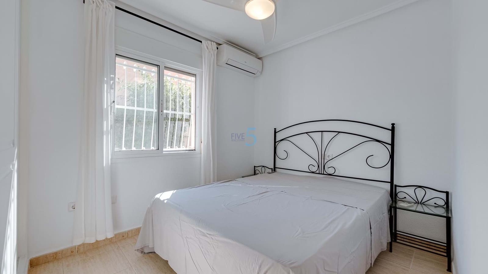 3 chambre Villa/Maison Semi-Mitoyenne à vendre à Ciudad Quesada avec piscine - 239 995 € (Ref: 9201567)